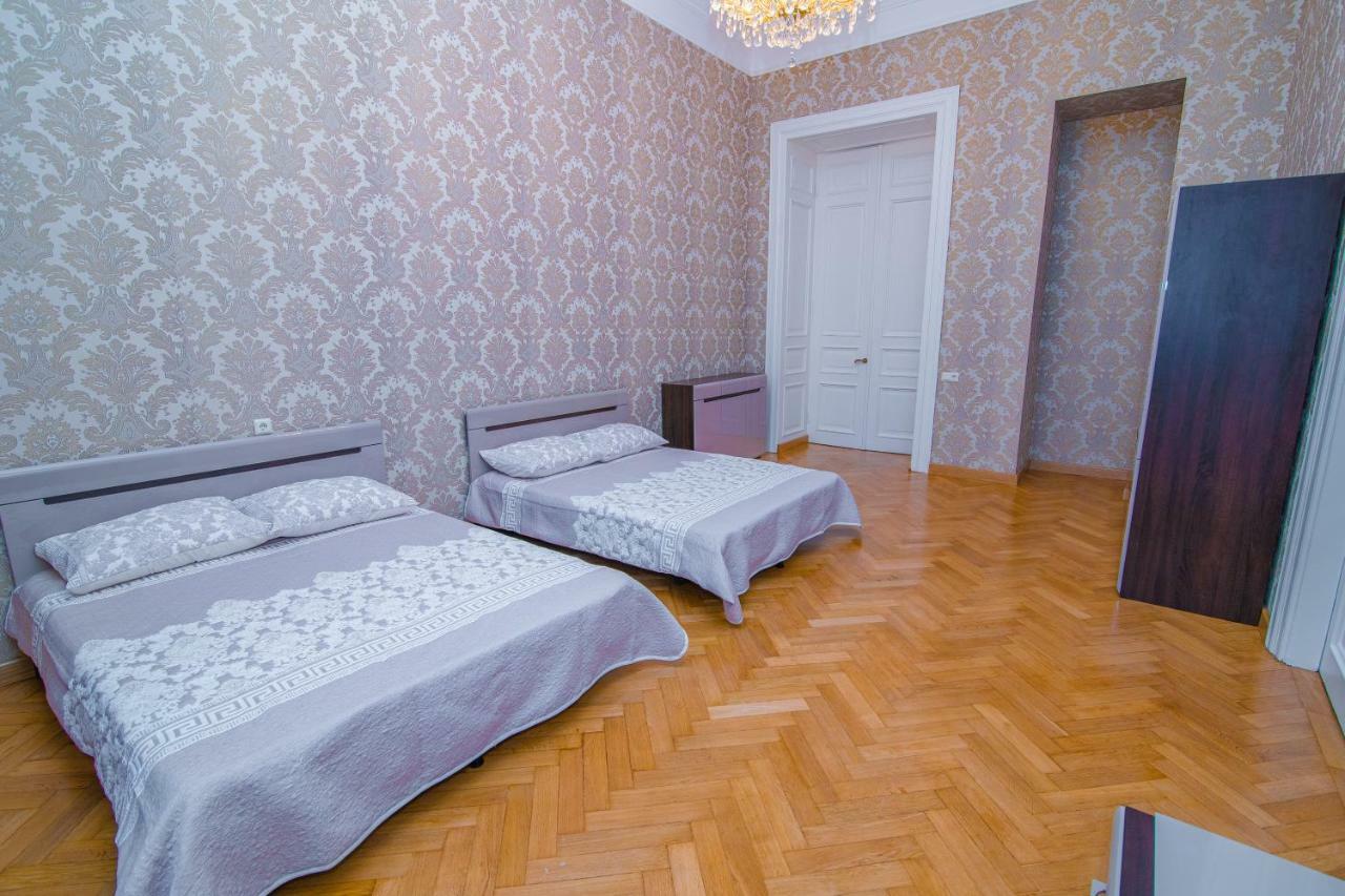 Solo Apartment In City Center Tbilisi Exterior photo
